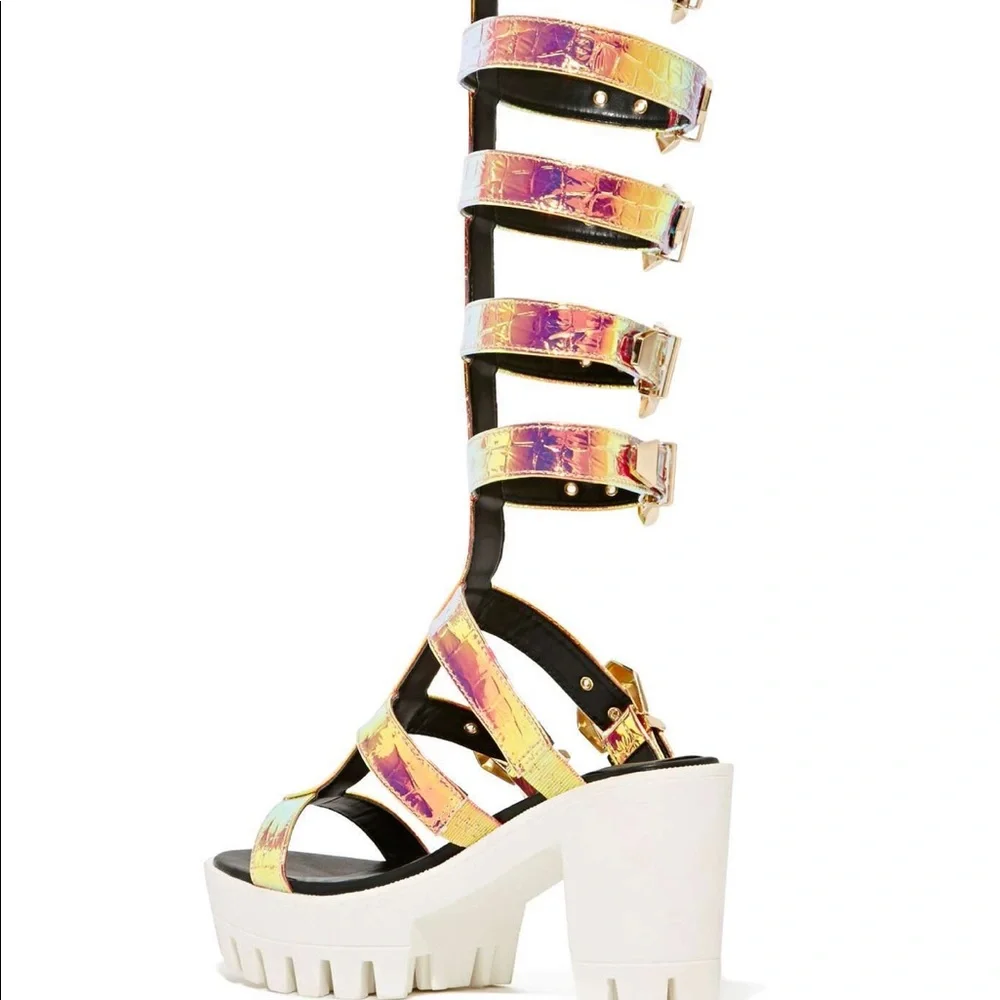 Privileged RAMBLER SANDALS NIB 9 iridescent